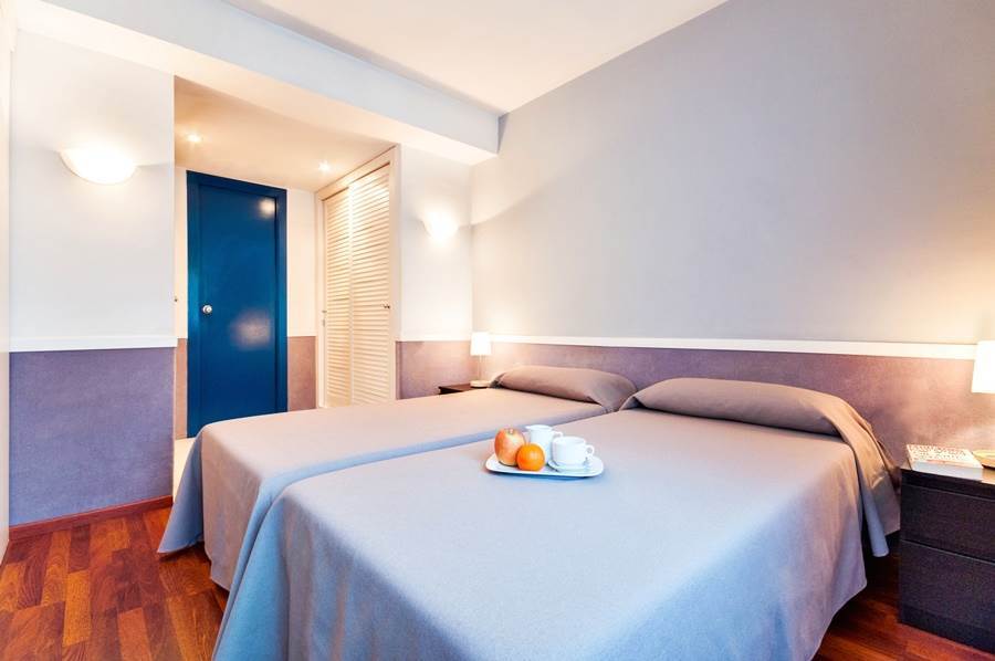 Apartamentos Descartes Barcelona Exterior photo